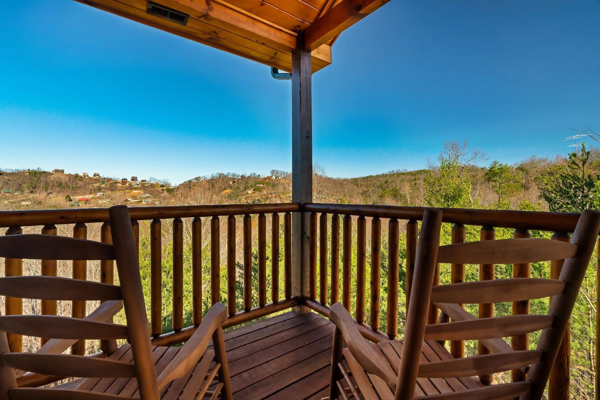 Full Equipped Cabin With A Pool And Game Room Smokies Views Gatlinburg Exterior foto