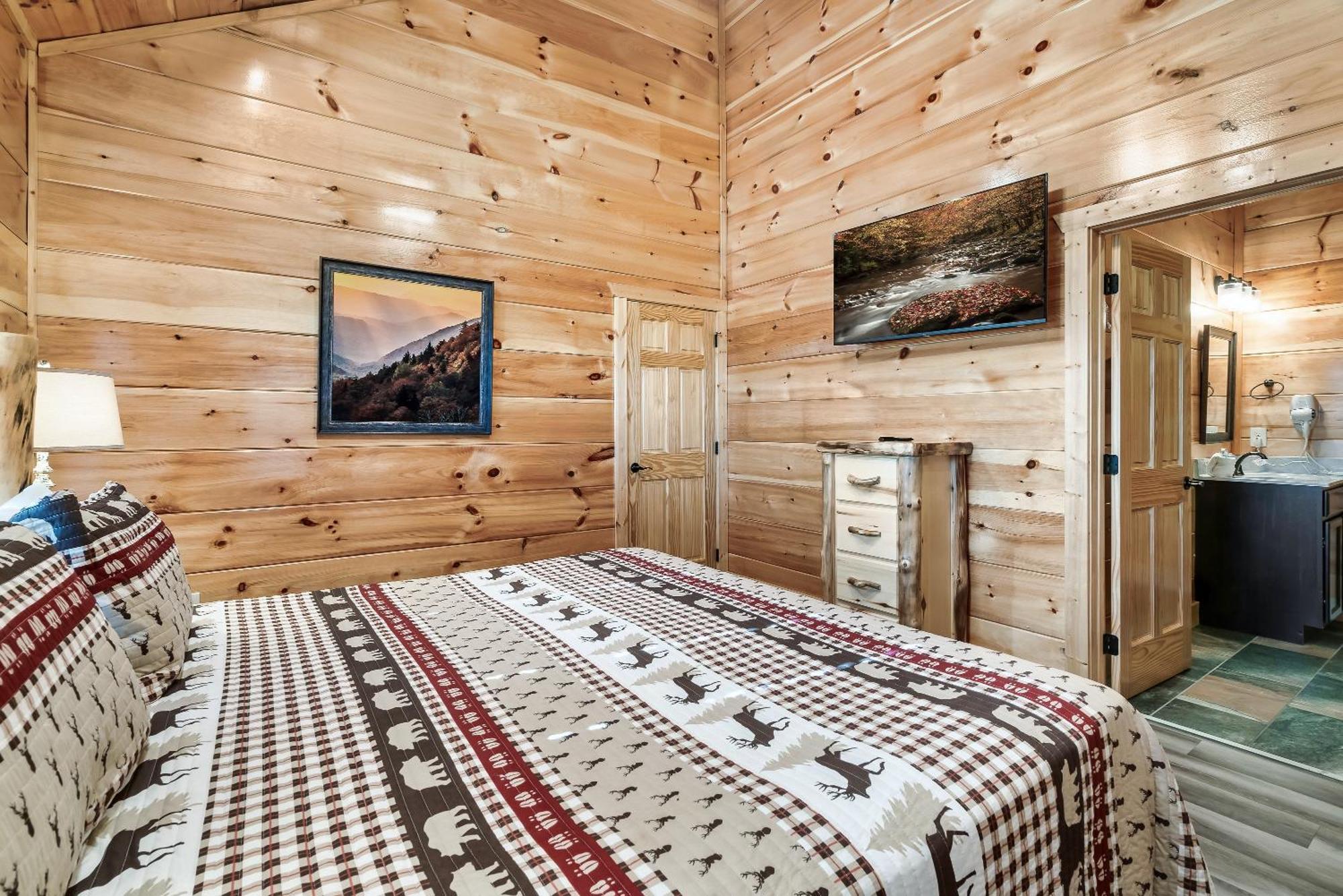 Full Equipped Cabin With A Pool And Game Room Smokies Views Gatlinburg Exterior foto