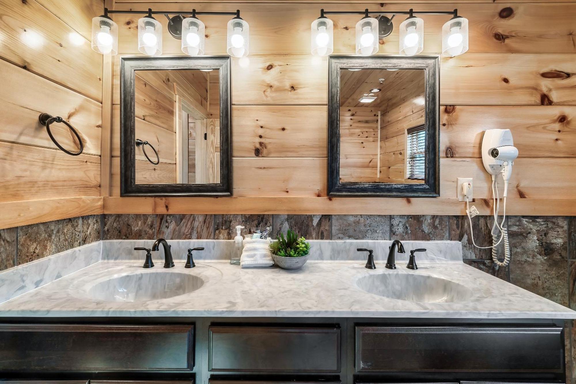 Full Equipped Cabin With A Pool And Game Room Smokies Views Gatlinburg Exterior foto